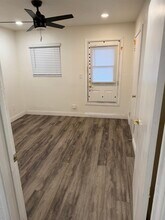 4807 El Camino Ave, Unit Apt C in Carmichael, CA - Foto de edificio - Building Photo