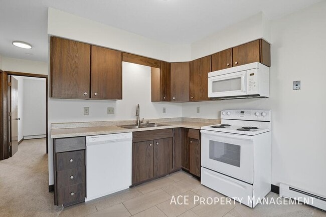 property at 725 Dakota Dr