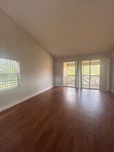 11562 NW 39th St in Coral Springs, FL - Building Photo - Building Photo
