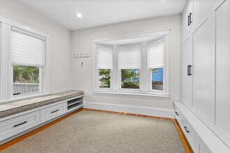 50 Columbia St in Brookline, MA - Building Photo - Building Photo