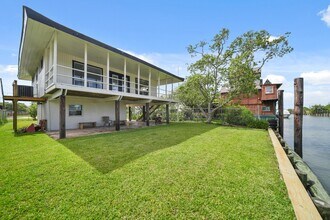 1031 Star Dr in San Leon, TX - Building Photo - Building Photo