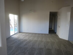 324 Soaring Way in Fernley, NV - Building Photo - Building Photo