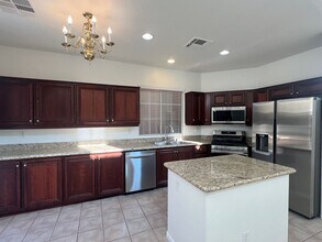 3645 Water Song Dr in Las Vegas, NV - Building Photo - Building Photo