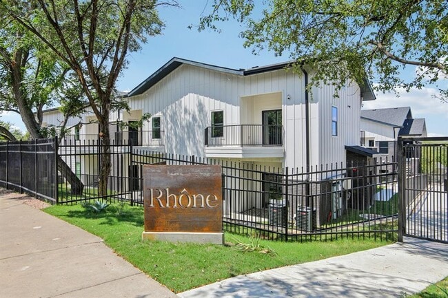 property at 2450 Wickersham Ln