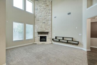 2336 Centennial Loop in Round Rock, TX - Building Photo - Building Photo