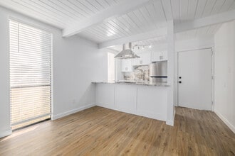 The Williams at 1700 in Valdosta, GA - Foto de edificio - Interior Photo