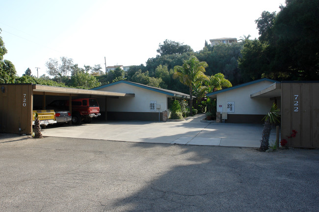 722 Ojai Rd in Santa Paula, CA - Building Photo - Building Photo