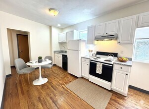 842 Huntington Ave in Boston, MA - Building Photo - Building Photo