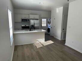 526 Bowser Rd, Unit Unit D in Monticello, AR - Building Photo