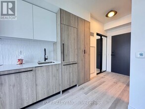 1635 Military Trail in Toronto, ON - Building Photo - Building Photo