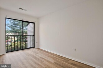 2574 Riva Rd in Annapolis, MD - Building Photo - Building Photo