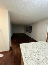 2091 Bradley St in St. Paul, MN - Building Photo - Building Photo