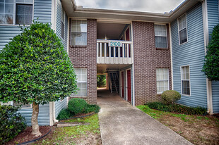 2104 Liberty Dr in Madison, AL - Building Photo