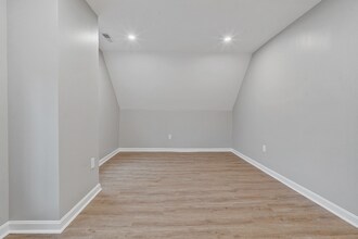 202 High St in Chestertown, MD - Building Photo - Building Photo