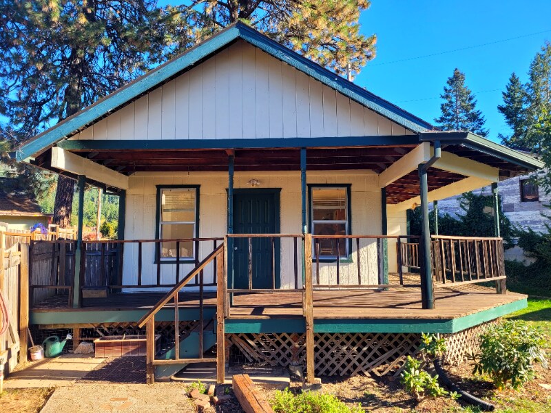 6565 Cooper Spur Rd in Mount Hood Parkdale, OR - Building Photo