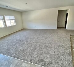 14320 Loyola Dr in Reno, NV - Building Photo - Building Photo