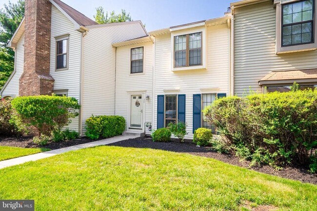 24 Stratton Ct in Trenton, NJ - Building Photo - Building Photo