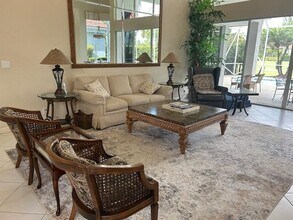 125 Windward Dr in Palm Beach Gardens, FL - Building Photo - Building Photo