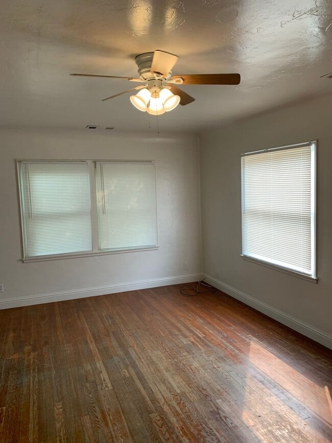 436 C St in Lemoore, CA - Building Photo - Building Photo