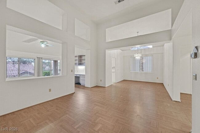 property at 2832 Dry Plains Dr