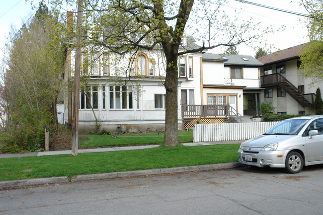 2314 W 2nd Ave in Spokane, WA - Foto de edificio - Building Photo