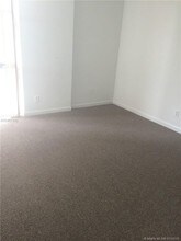 17021 N Bay Rd-Unit -2E in Sunny Isles Beach, FL - Building Photo - Building Photo