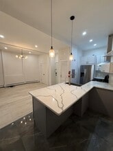 202 28th St in Union City, NJ - Building Photo - Building Photo