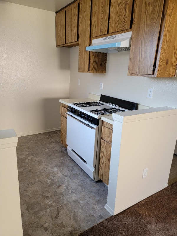 5906 Challen Ave, Unit 9 in Riverside, CA - Foto de edificio - Building Photo