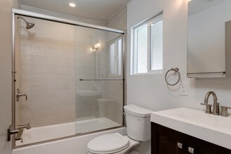 4136 Grandview in Los Angeles, CA - Building Photo - Building Photo