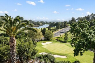 3727 Lakebriar Pl in Santa Rosa, CA - Building Photo - Building Photo