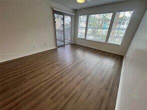 1055 S Hiawassee Rd in Orlando, FL - Building Photo - Building Photo