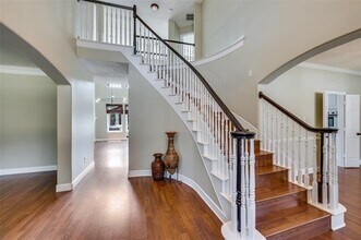 9610 Windy Hollow Dr in Irving, TX - Building Photo - Building Photo