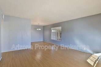 2546 W Monterey Way in Phoenix, AZ - Building Photo - Building Photo