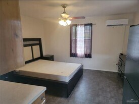 3 Glasscock in Mission, TX - Building Photo