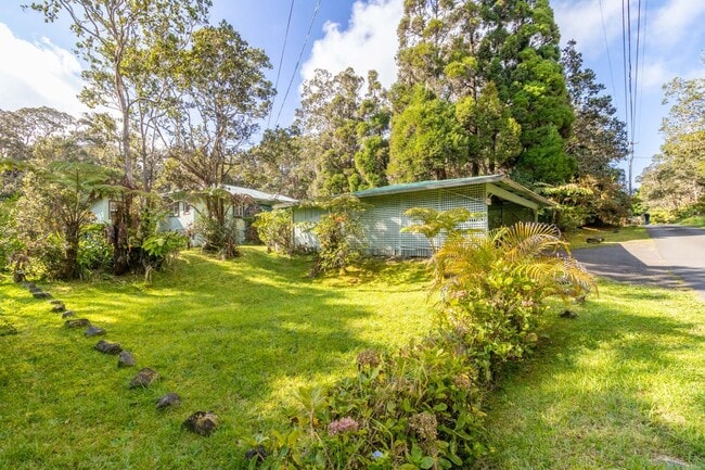 property at 19-4043-4043 Kalani Honua Rd