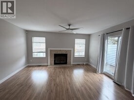 3600 Cunningham Dr in Richmond, BC - Building Photo