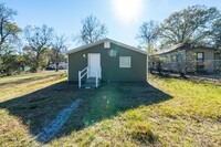 1618 17th St in Northport, AL - Foto de edificio - Building Photo