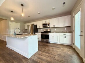 728 Snowflower Cir in Pigeon Forge, TN - Building Photo - Building Photo