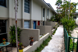 Hideaway in the Grove in Miami, FL - Building Photo - Building Photo