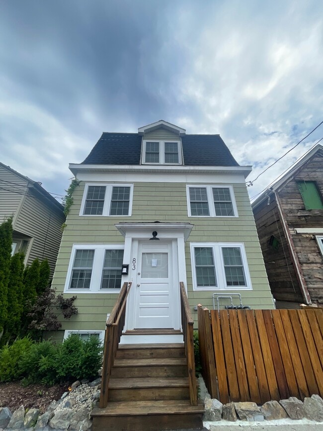 83 Moreland St, Unit 1