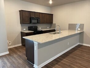2047 Vintage Farms Wy in Brenham, TX - Building Photo - Building Photo