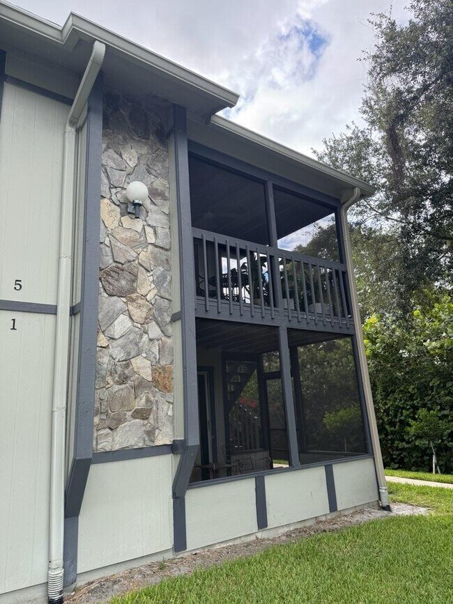 property at 8195 SE Croft Cir