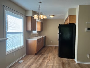 5804 Ryewyck Dr in Toledo, OH - Building Photo - Building Photo