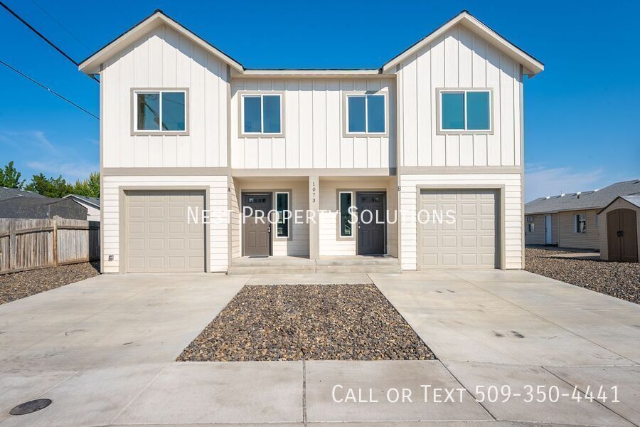1073 S Grand Dr in Moses Lake, WA - Building Photo