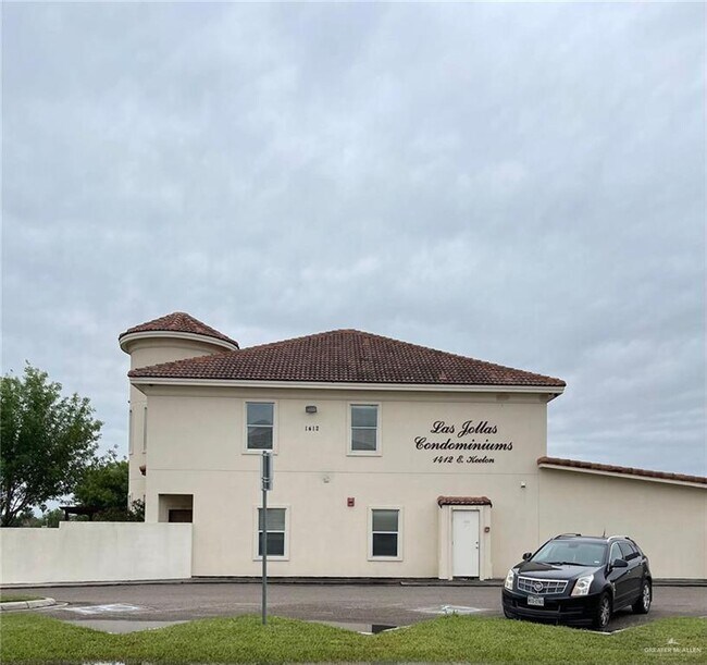 33 Keeton Ave E in McAllen, TX - Building Photo - Building Photo