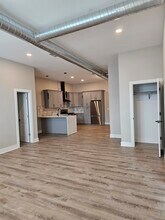 5827 Broadway St, Unit 101 in Lancaster, NY - Building Photo - Building Photo