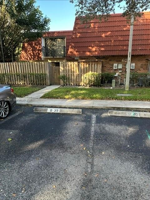 property at 713 NW 99th Cir