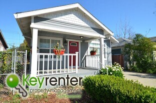 3335 42nd St in Sacramento, CA - Building Photo