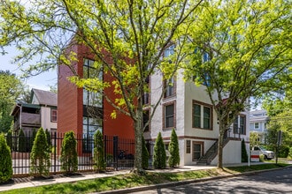 30 Maclean St in Princeton, NJ - Building Photo - Building Photo