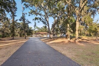 5706 Durant Rd in Dover, FL - Building Photo - Building Photo